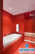39 смелых ванных в красной палитре